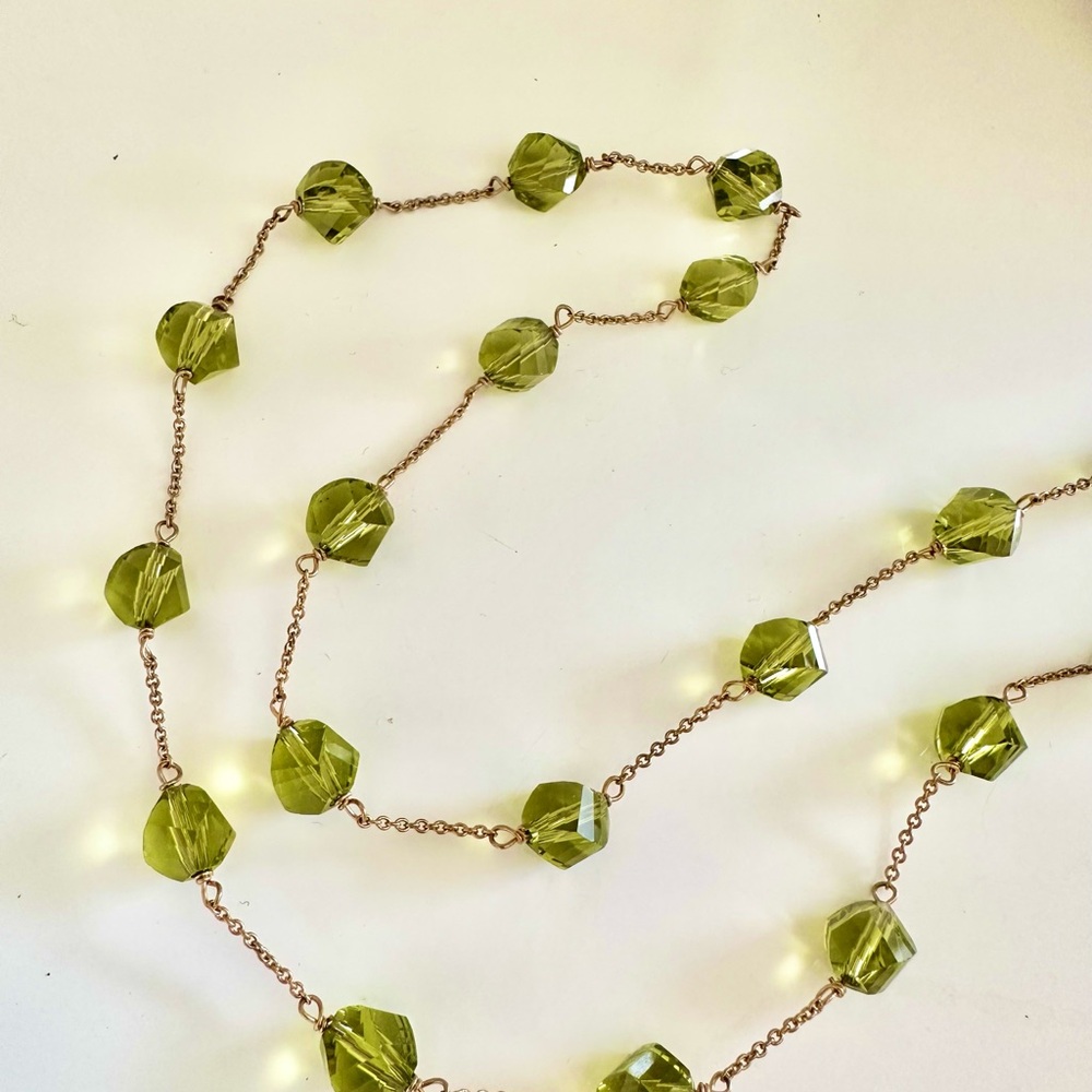 | banana republic • green glass drop necklace | - Picture 10 of 10